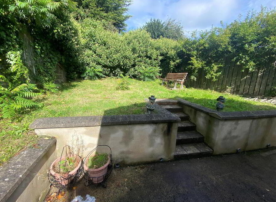 25 Skipperstone Road, Bangor, BT20 4ES