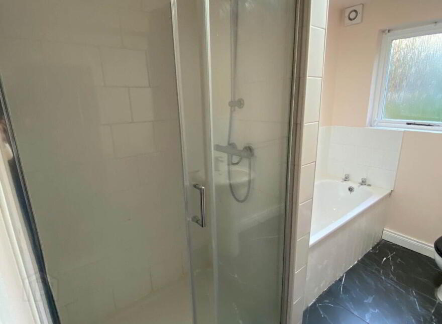 Huntingdale House, Apt Annadale Avenue, Belfast, BT7 3JH