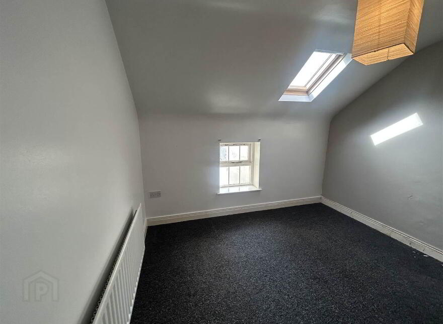 Apt 2, 18 Shore Road, Holywood, BT18 9HX
