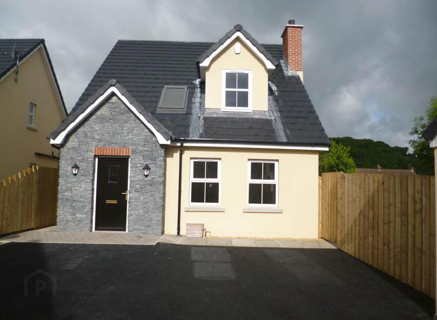 10 Riverside Mews, Larne, BT40 3JP