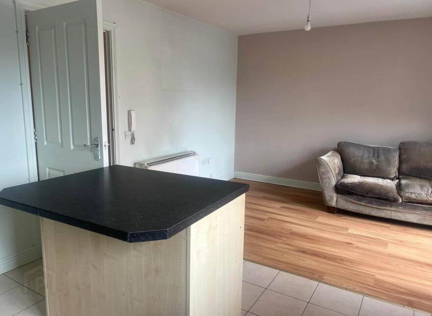 13 Stonebridge Court, Cavan Town, H12X062