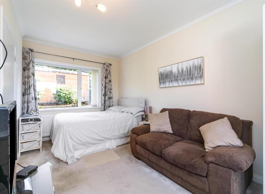 1 Glenmillan Drive, Belfast, BT4 2JF