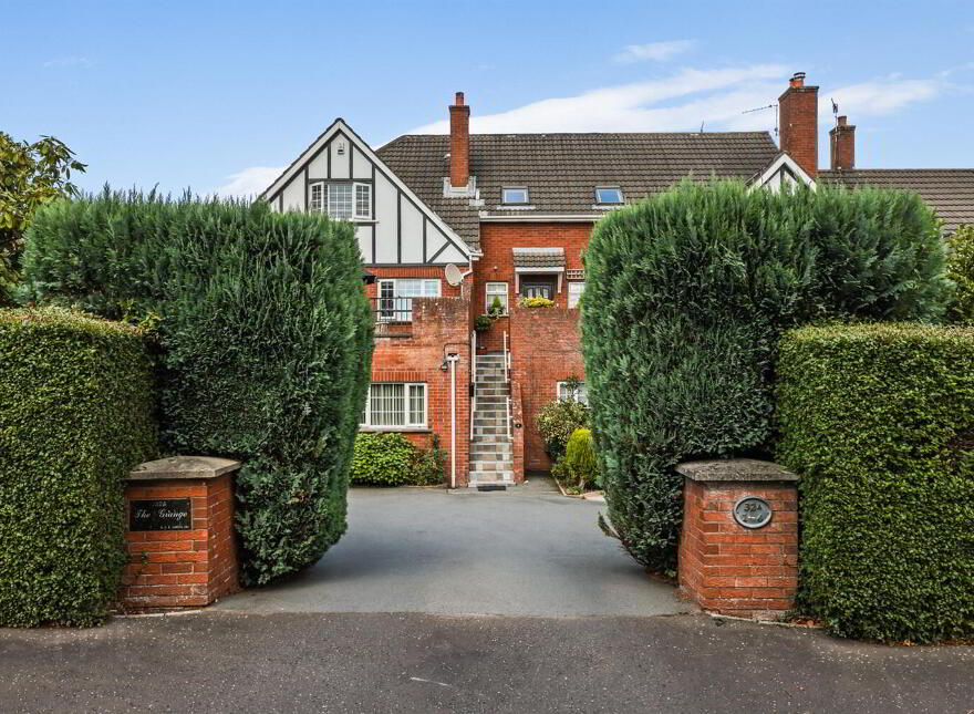 Flat 2 The Grange, 32a Deramore Park, Malone Road, Belfast, BT9 5JU