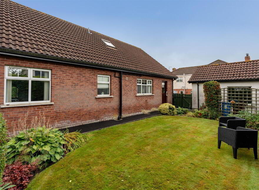 24 Ingledene, Templepatrick, Ballyclare, BT39 0JN