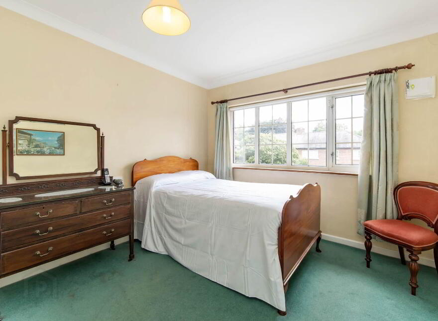 17 Whitethorn Road, Clonskeagh, Dublin, D14Y2H3