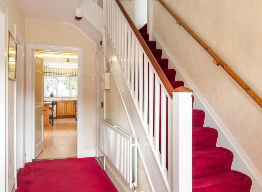 17 Whitethorn Road, Clonskeagh, Dublin, D14Y2H3
