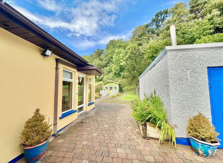 Blackwater Vale, Mill Town, Monaghan Town