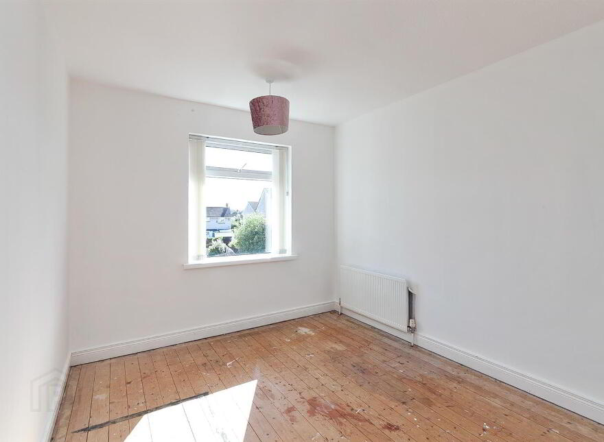 8 Ashgrove, Newpark, Antrim, BT41 2BL