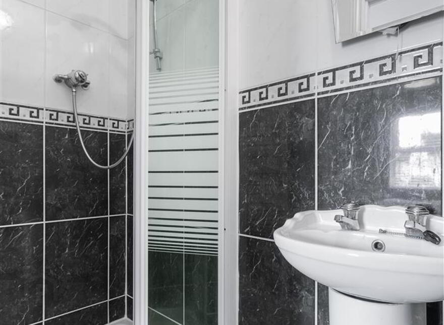 17 Whitepark Drive, Ballycastle, BT54 6WG