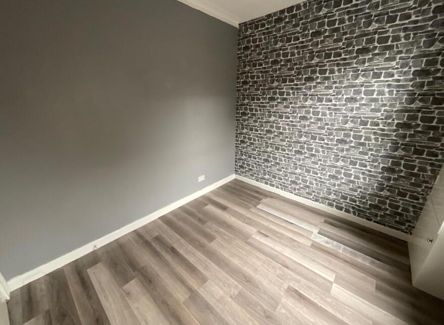15 Ainsworth Avenue, Belfast, BT13 3EN