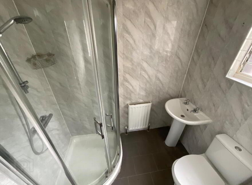 15 Ainsworth Avenue, Belfast, BT13 3EN