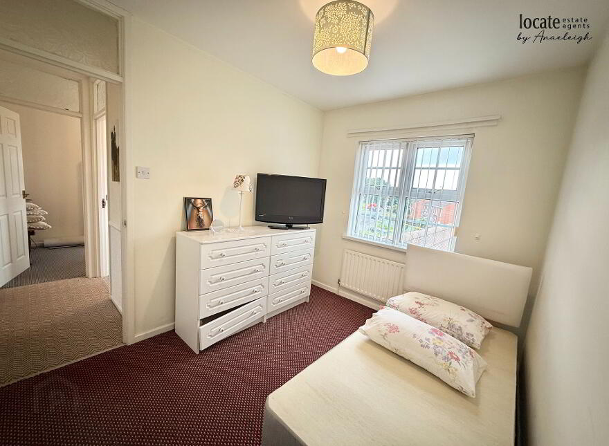 1 Canterbury Park, Waterside, Derry, BT47 6BX