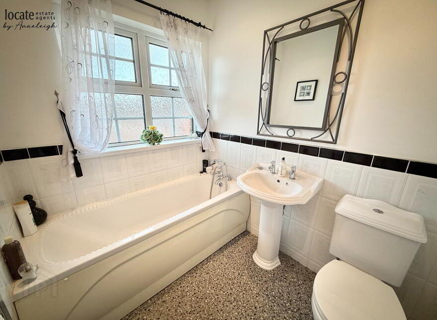1 Canterbury Park, Waterside, Derry, BT47 6BX