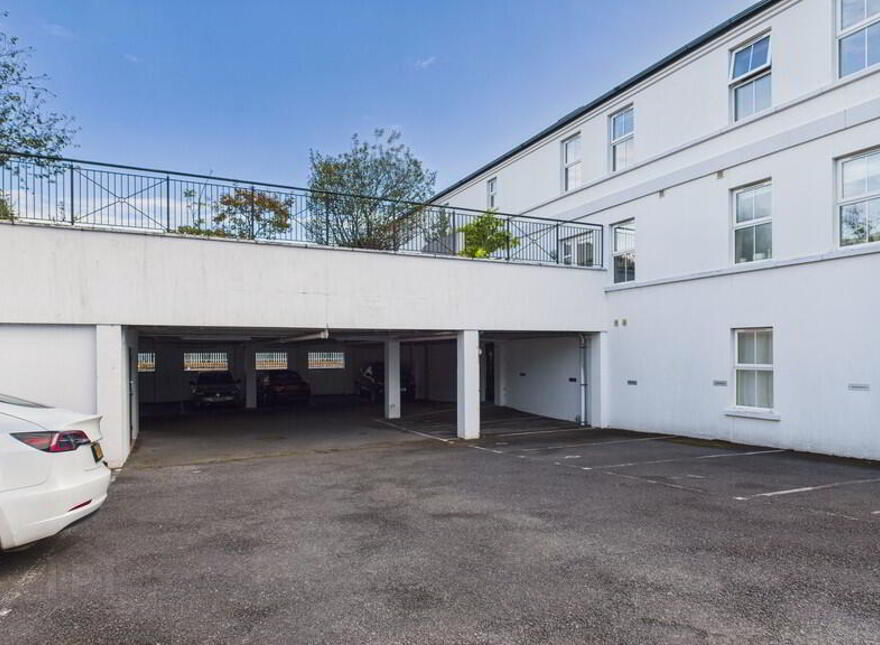 9 Lesley Plateau, 29 Bingham Street, Bangor, BT20 5FG