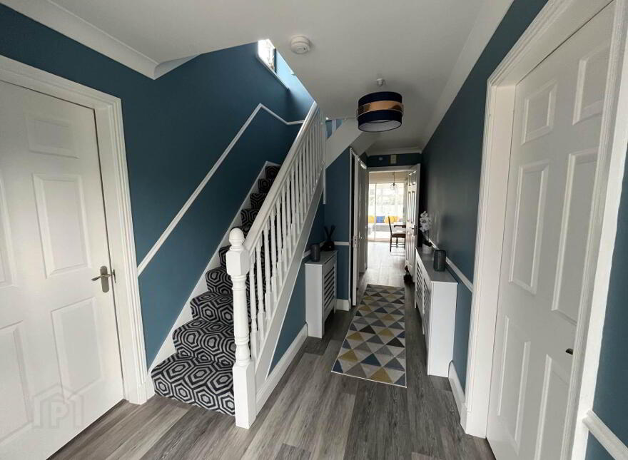 8 Fortfield, Raheen