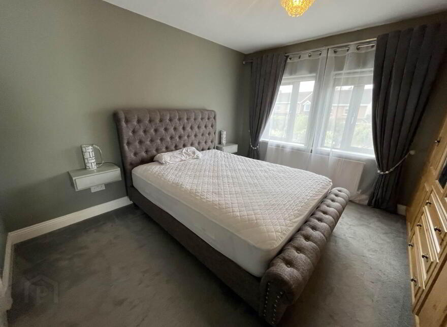 8 Fortfield, Raheen