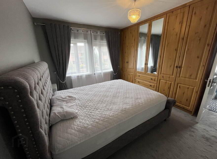8 Fortfield, Raheen