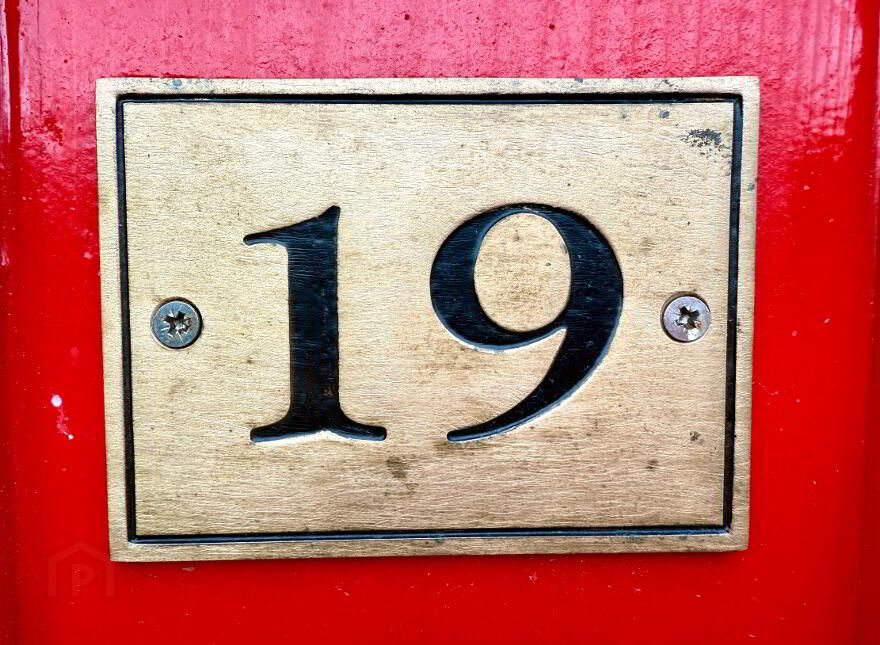 19 Westend Park, Derry, BT48 9JF