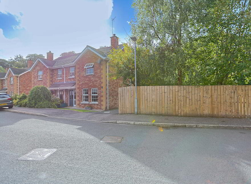 10 Meadow Bank, Seapatrick, Banbridge, BT32 4PJ