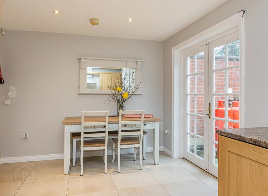 5 Church View, Hillsborough, BT26 6GN