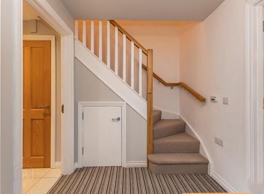 5 Church View, Hillsborough, BT26 6GN