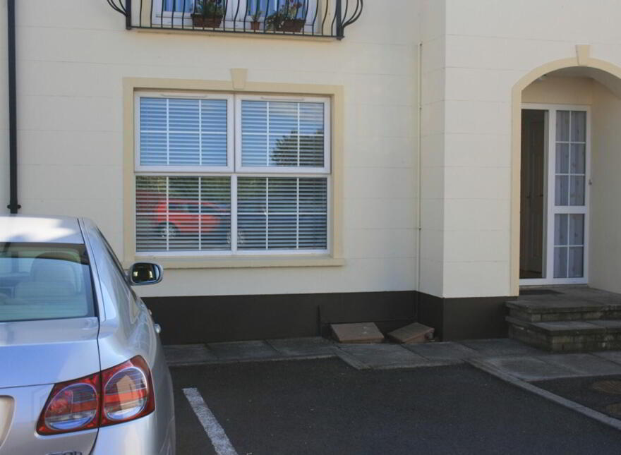 5 South Street Mews, Newtownards, BT23 4LB