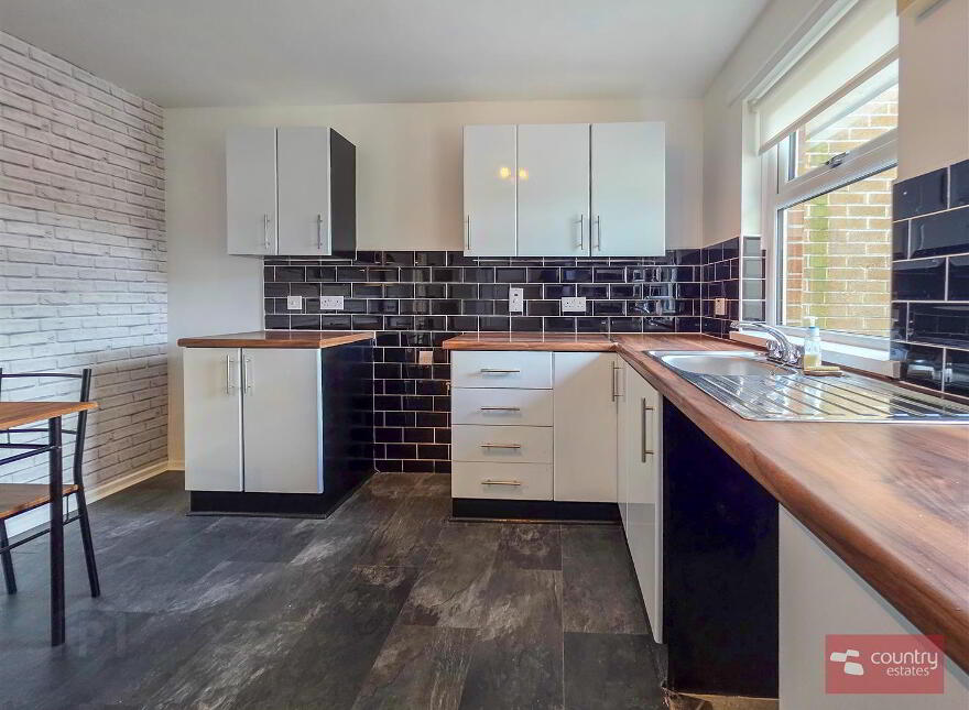 18 Carntall Rise, Newtownabbey, BT36 5UF