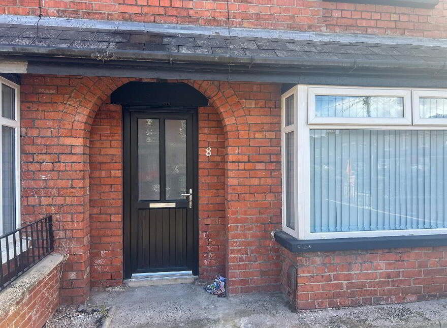 8 Windsor Drive, Belfast, BT9 7FH