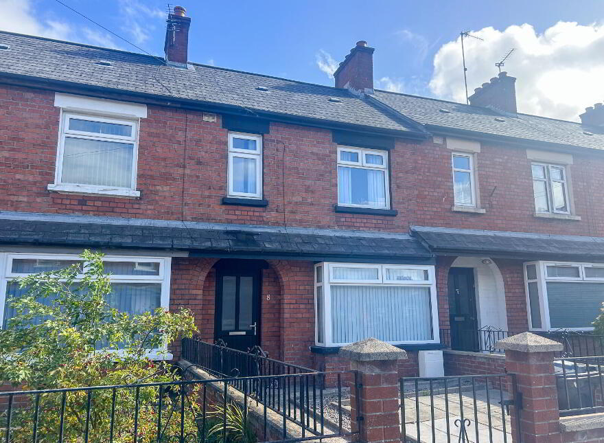 8 Windsor Drive, Belfast, BT9 7FH
