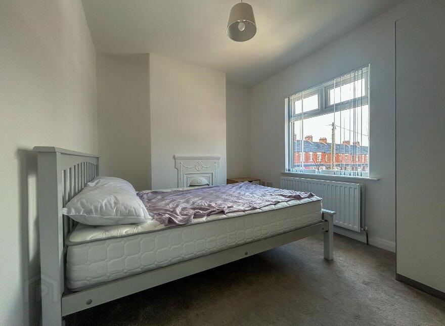 8 Windsor Drive, Belfast, BT9 7FH