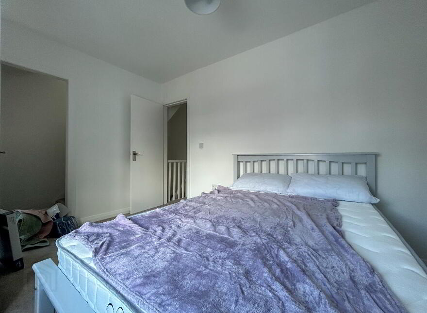 8 Windsor Drive, Belfast, BT9 7FH