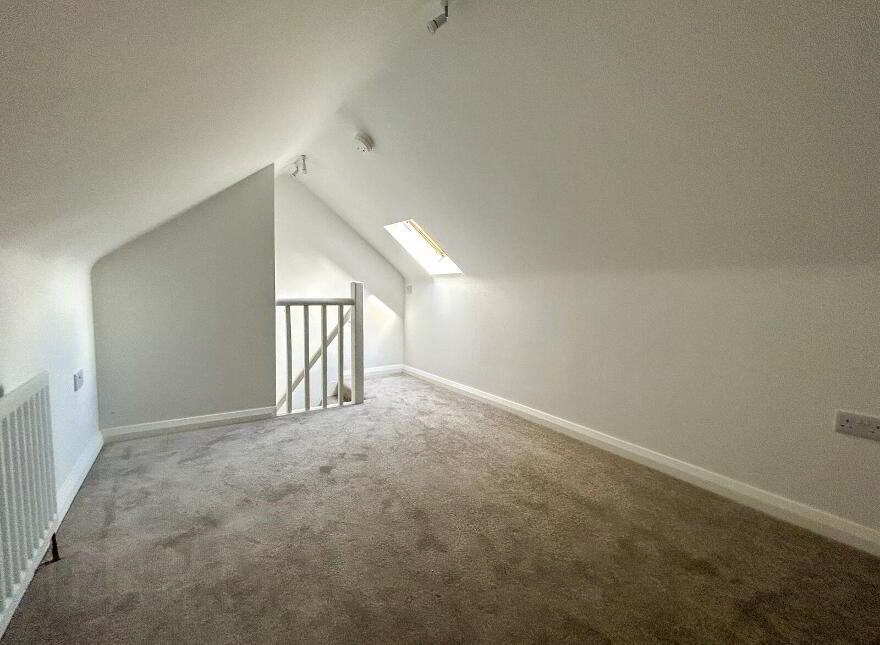 8 Windsor Drive, Belfast, BT9 7FH