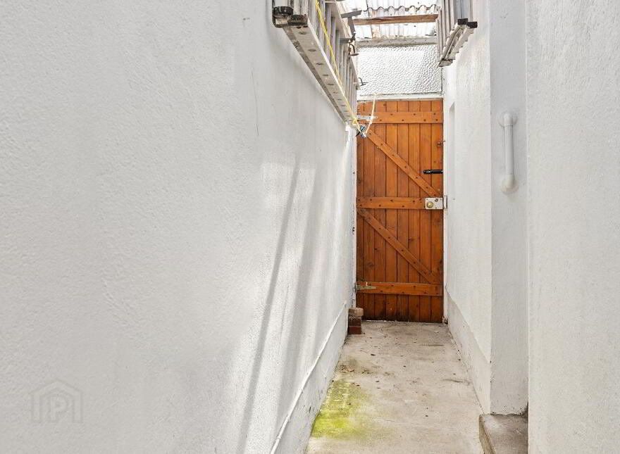 6 Lucan Heights, Lucan, K78P5R3