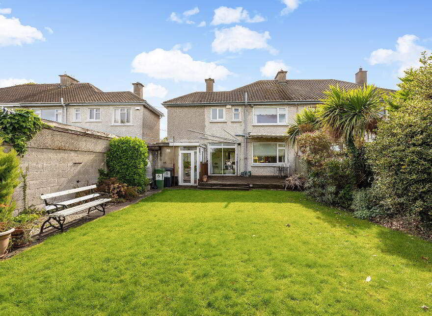 6 Lucan Heights, Lucan, K78P5R3