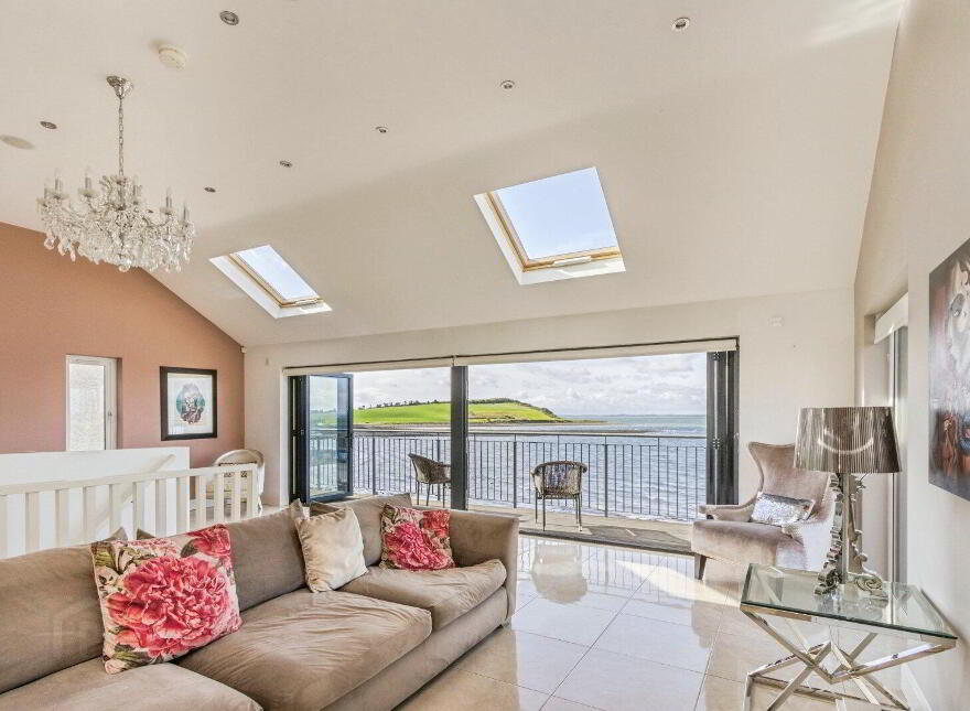 7 Shore Road, Kircubbin, Newtownards, BT22 2RP