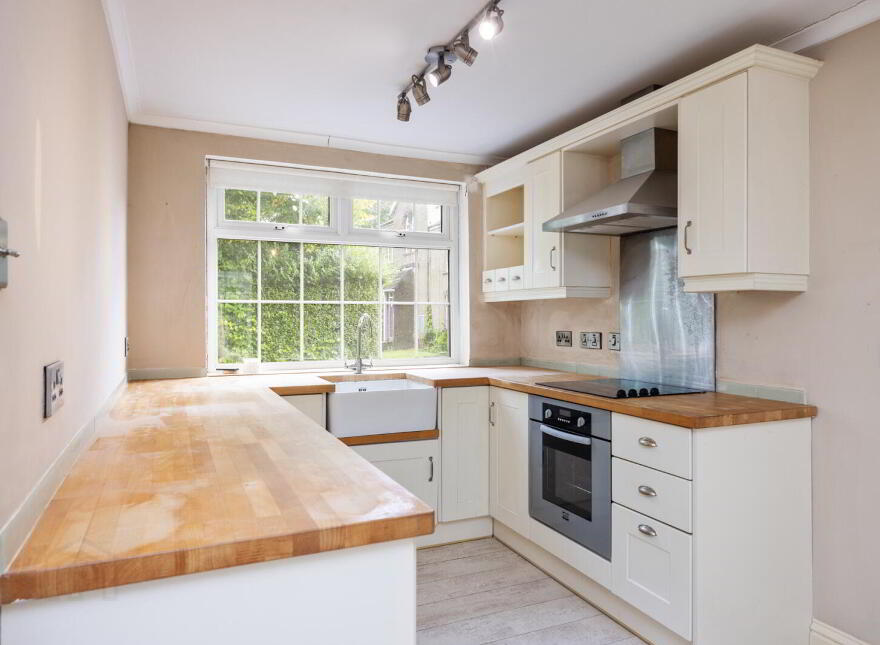 6 Rockville Mews, Belfast, BT4 1RT