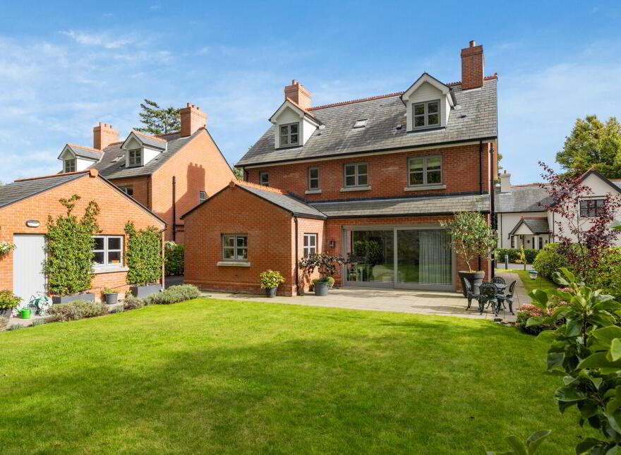 3 Martello Gate, Holywood, BT18 9GE
