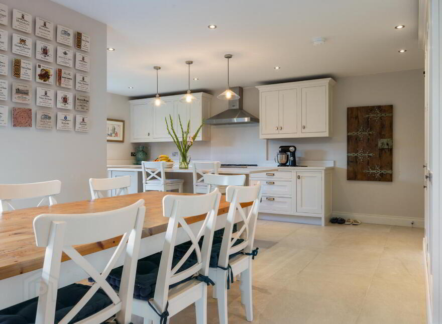3 Martello Gate, Holywood, BT18 9GE