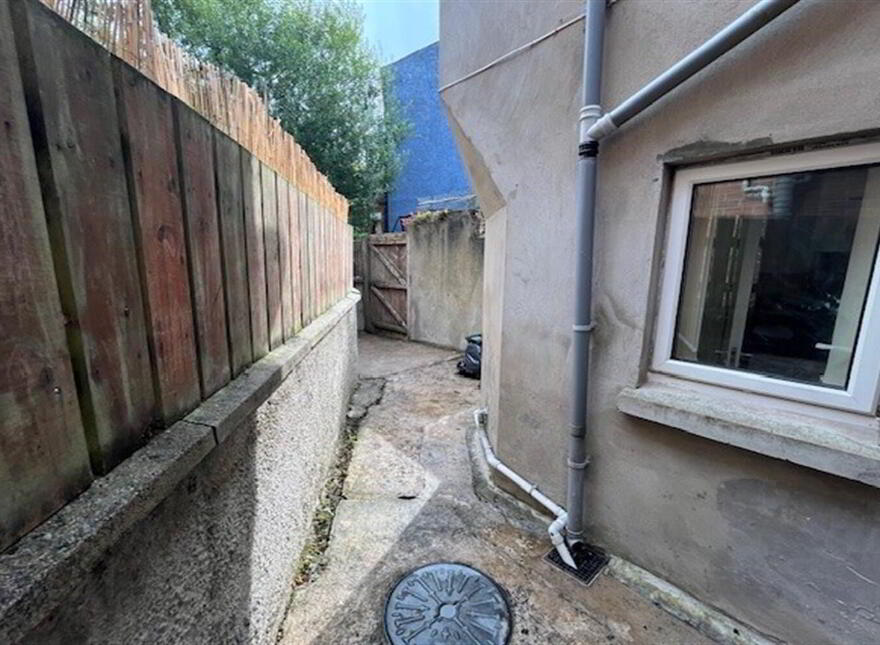 81 Cavehill Road, Belfast, BT15 5BH