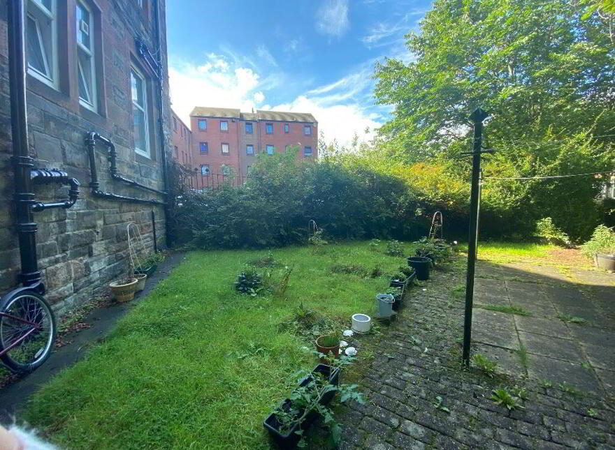 32 Bryson Road, Polwarth, Edinburgh, EH11 1DX