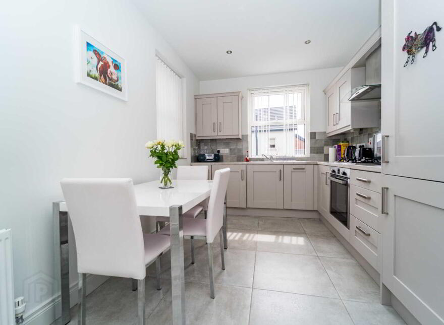 9 Meadow Place, Lisburn, BT28 3JQ
