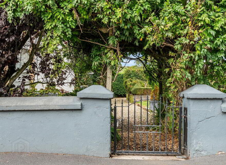 43 Clifton Road, Bangor, BT20 5HY