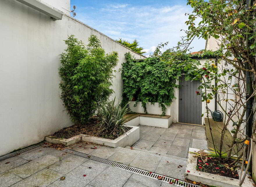 43 Clifton Road, Bangor, BT20 5HY