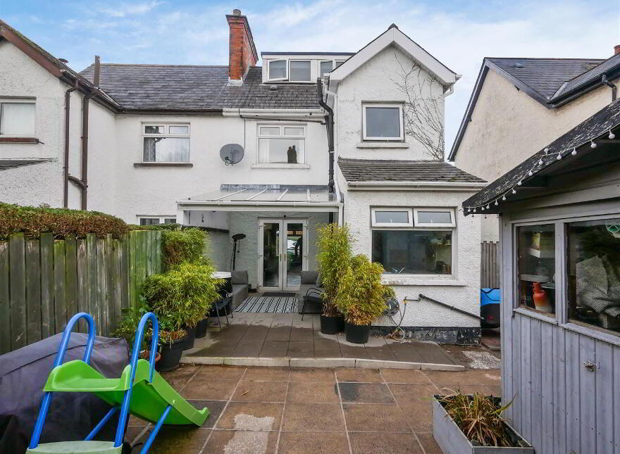 30 Ardpatrick Gardens, Castlereagh Road, Belfast, BT6 9GF