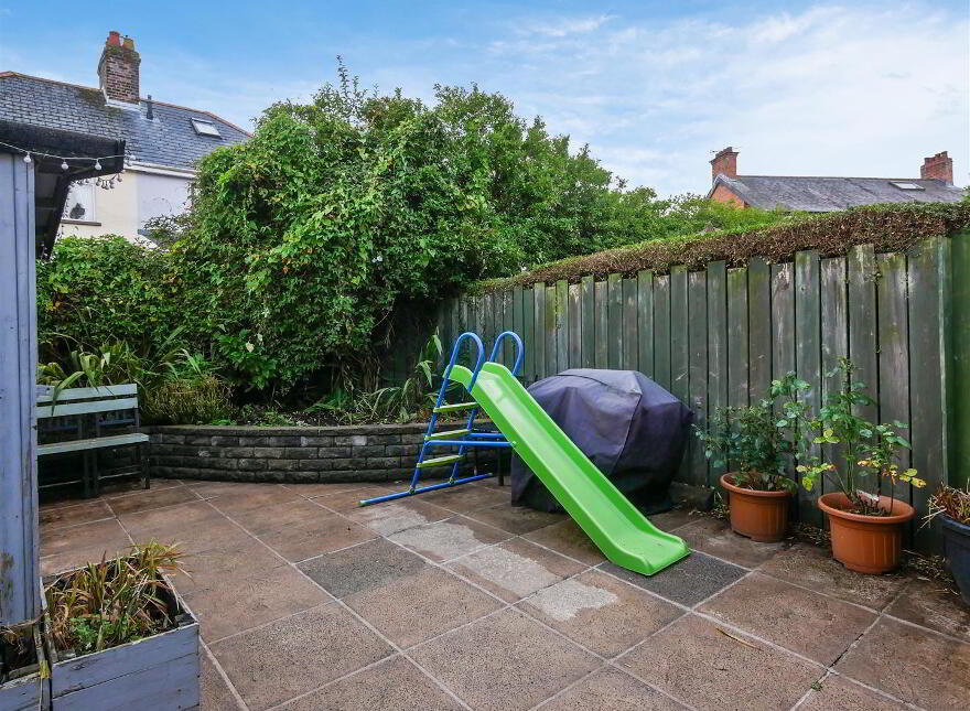 30 Ardpatrick Gardens, Castlereagh Road, Belfast, BT6 9GF