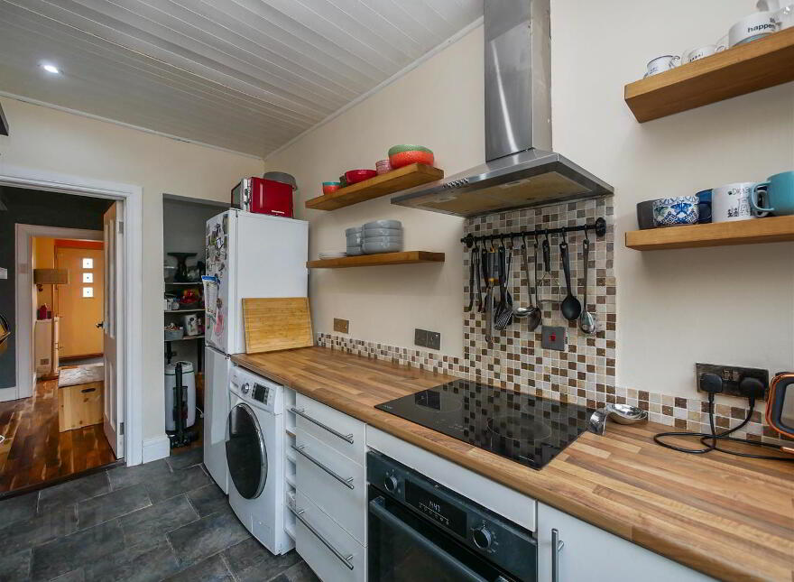 30 Ardpatrick Gardens, Castlereagh Road, Belfast, BT6 9GF