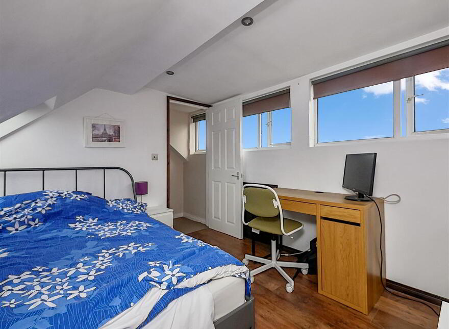 30 Ardpatrick Gardens, Castlereagh Road, Belfast, BT6 9GF