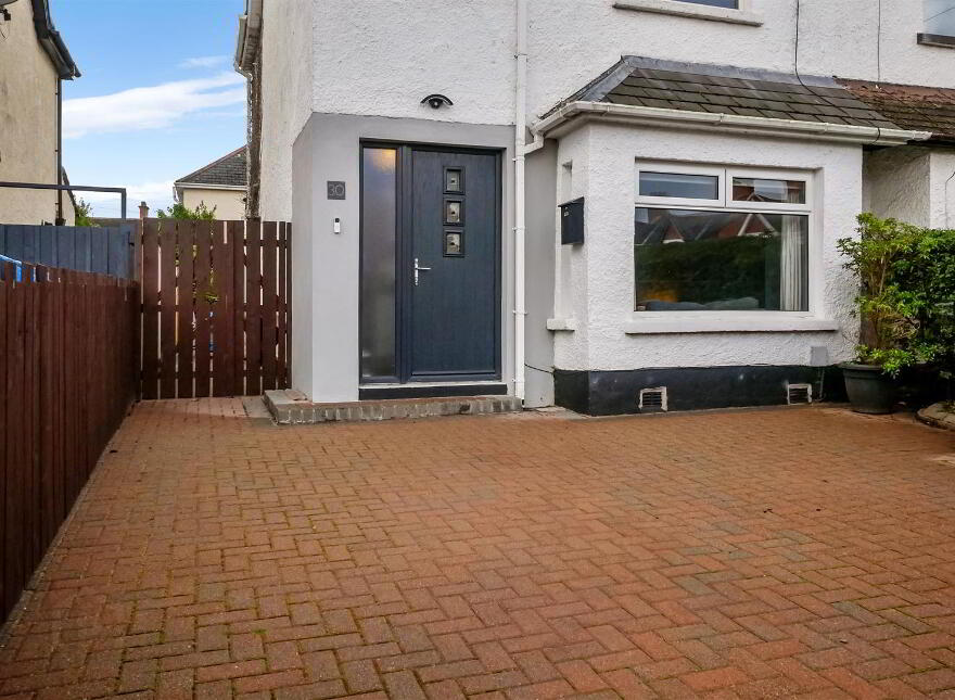 30 Ardpatrick Gardens, Castlereagh Road, Belfast, BT6 9GF