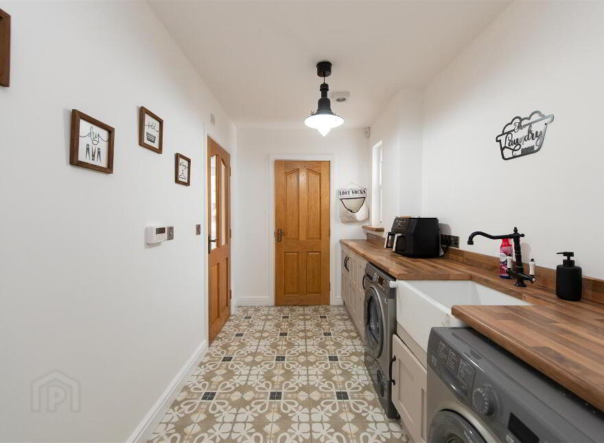 51 Ballycruttle Road, Downpatrick, BT30 7AG