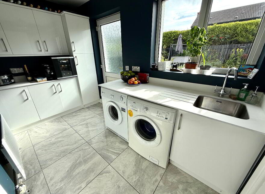 30 Thornhill Park, Culmore, Derry, BT48 8PB
